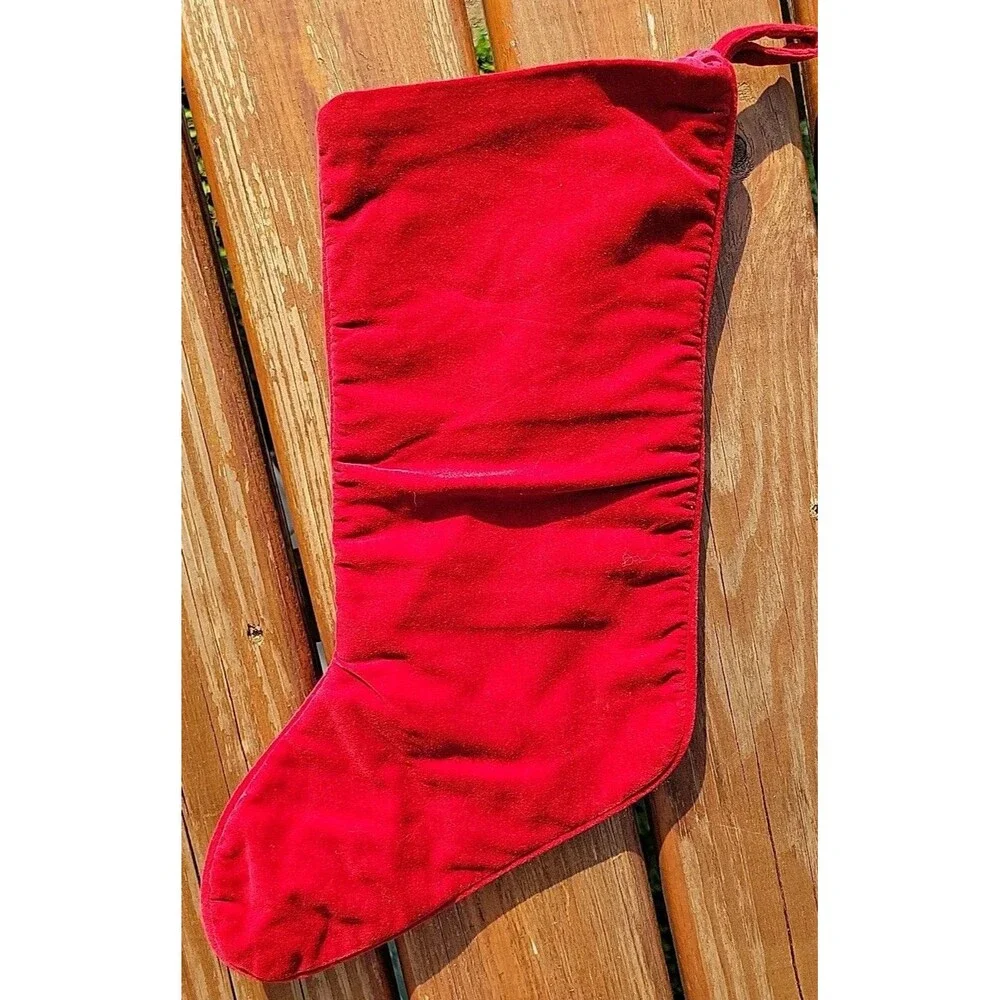 Lands End Bunnies Needlepoint Christmas Stocking Wool Green Red Cotton FLAW